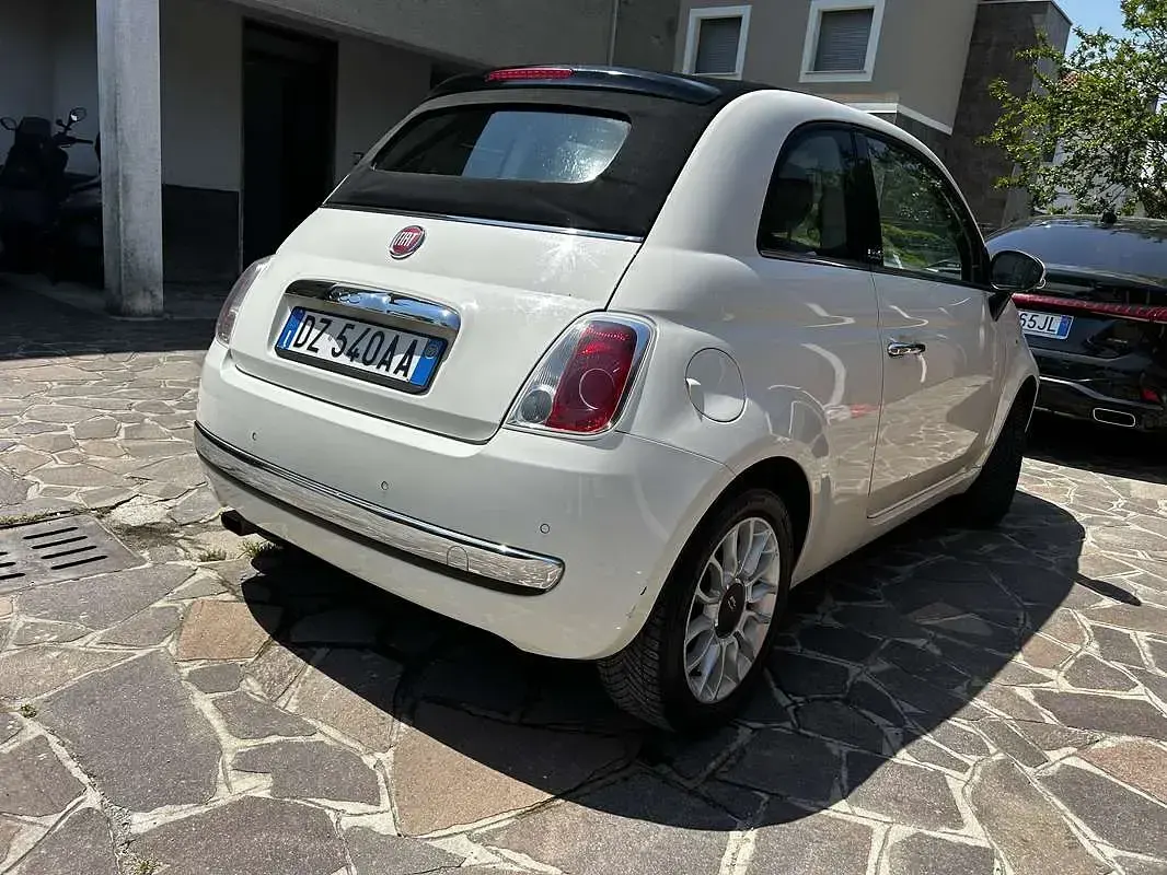 Usata Fiat 500C Lounge 69 CV (50 kW) 2009 Bianco Cabrio