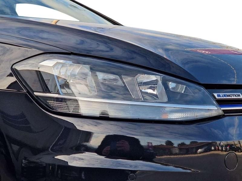 Usata VW Golf VIII Business 131 CV (96 kW) 2020 Deep black perlato Berlina