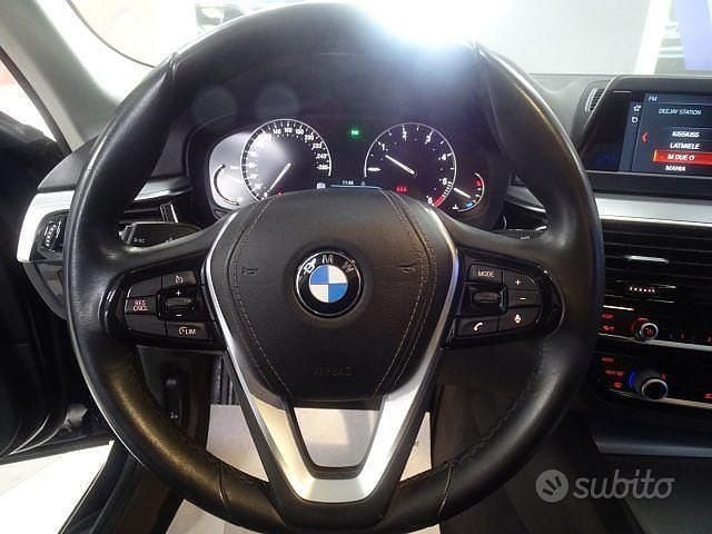 Usata BMW 520 190 CV (139 kW) 2018 Blu metallizzato Berlina