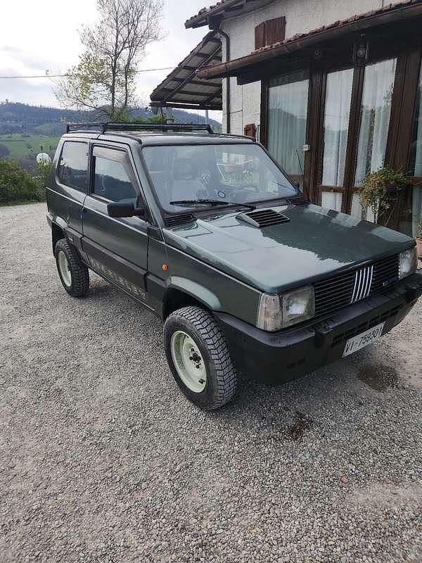 Usata Fiat Panda 4x4 50 CV (36 kW) 1989 Utilitaria