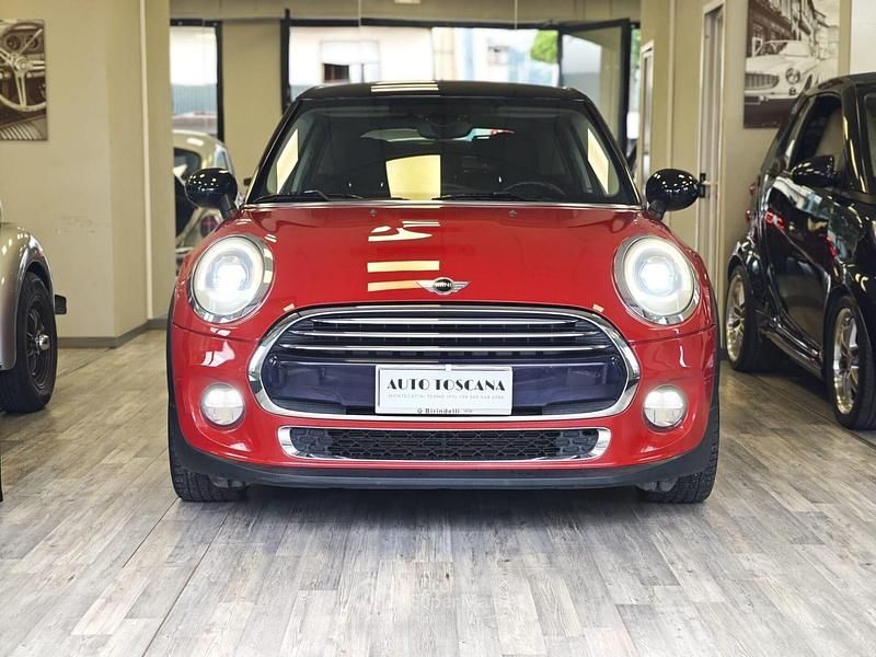 Usata Mini Cooper D Business 116 CV (85 kW) 2015 Rosso Utilitaria