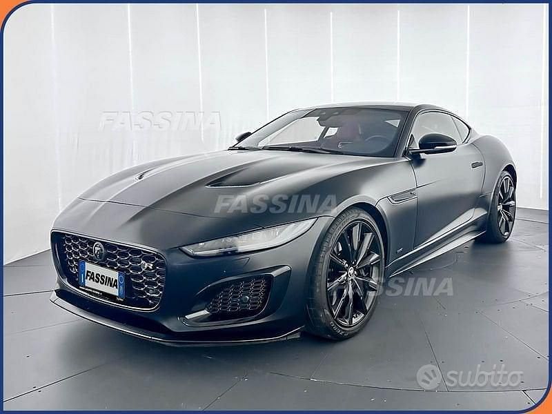 Usata Jaguar F-Type R 575 CV (422 kW) 2024 Nero Coupé