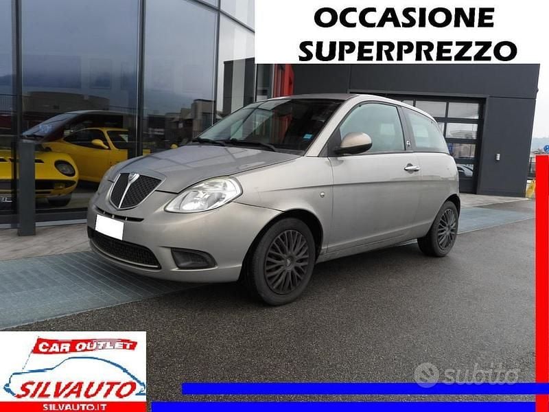 Usata Lancia Ypsilon 77 CV (56 kW) 2010 Bronzo Utilitaria