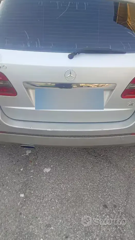 Usata Mercedes B200 140 CV (102 kW) 2005 Grigio Monovolume