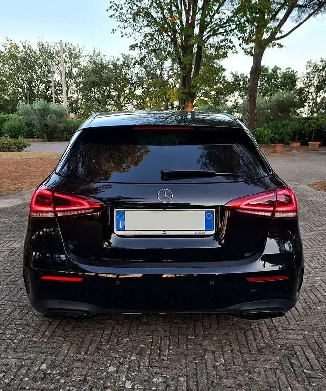 Usata Mercedes A180 116 CV (85 kW) 2019 Berlina