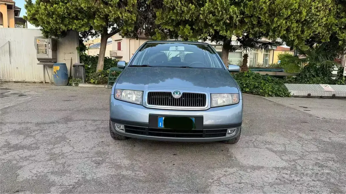 Usata Skoda Fabia 2005 Grigio Utilitaria