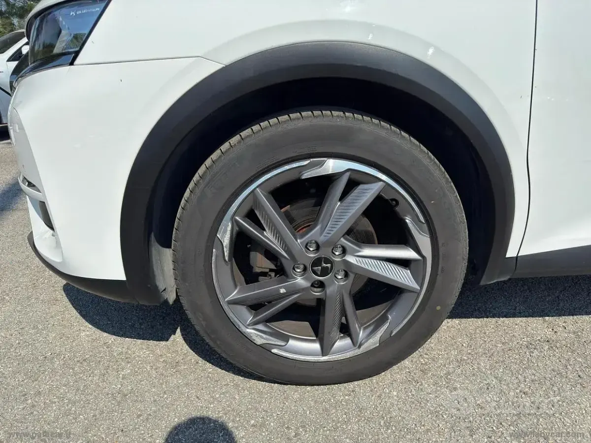 Usata DS Automobiles DS7 Crossback Chic 131 CV (96 kW) 2021 Bianco SUV