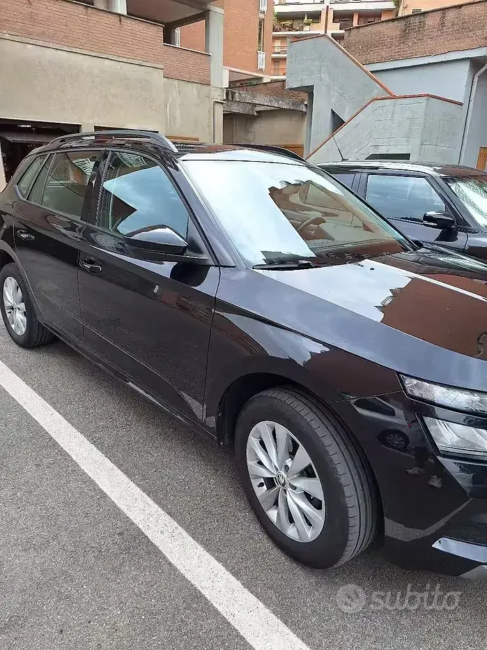 Usata Skoda Kamiq 110 CV (80 kW) 2021 Nero SUV
