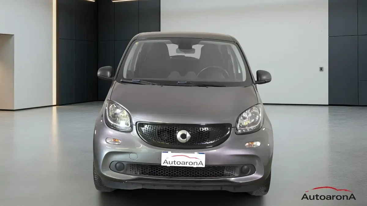 Usata Smart ForFour 90 CV (66 kW) 2018 Grigio Utilitaria