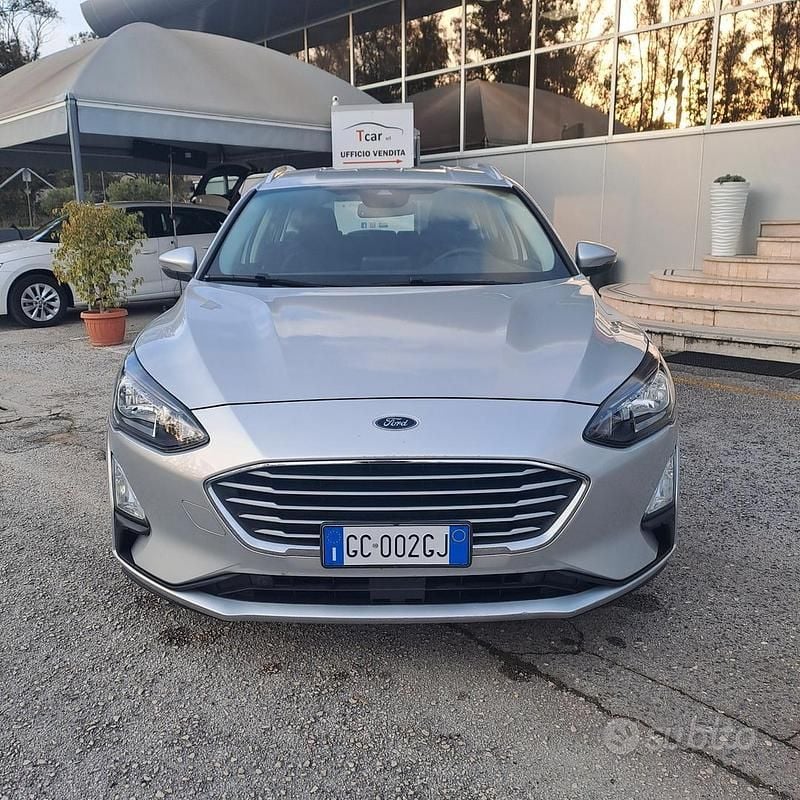Usata Ford Focus Business Edition 120 CV (88 kW) 2020 Grigio Station wagon