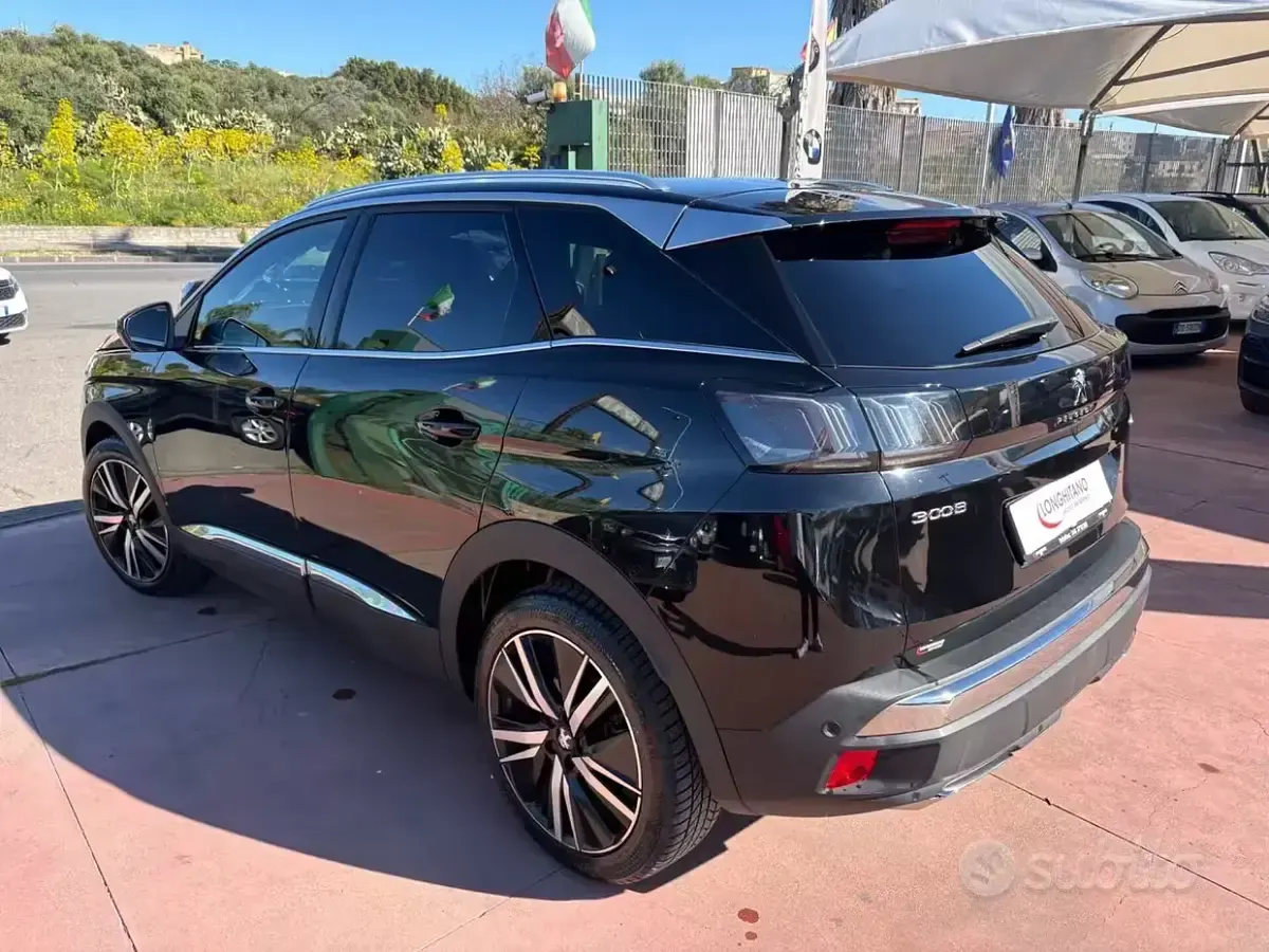 Usata Peugeot 3008 GTi 131 CV (96 kW) 2022 Nero SUV