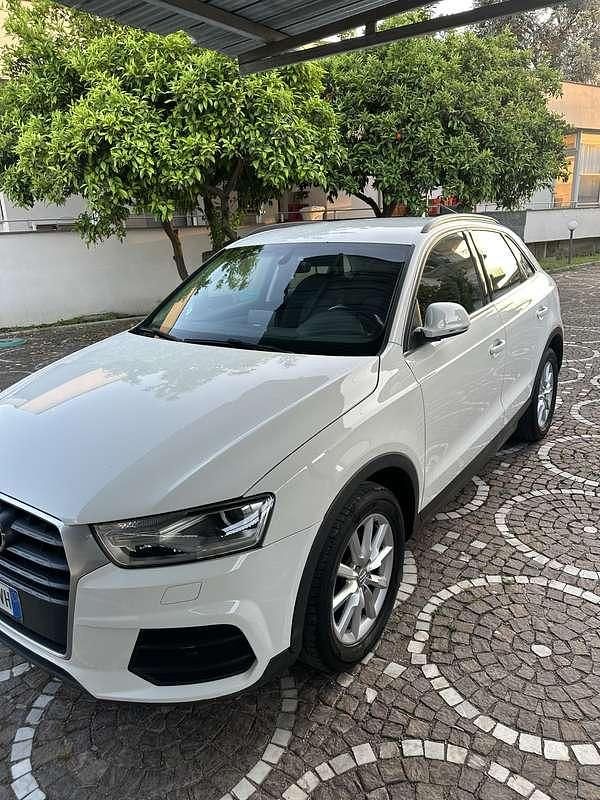Usata Audi Q3 Ambiente 120 CV (88 kW) 2017 SUV