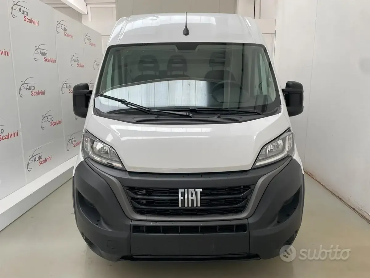Usata Fiat Ducato 33 140 CV (102 kW) 2023 Bianco Furgone