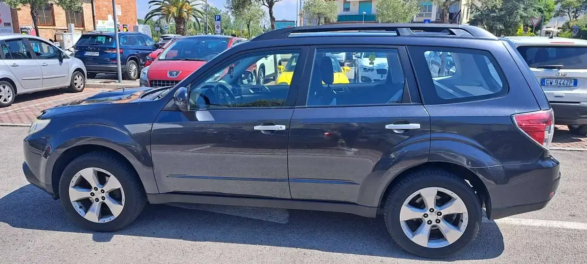 Usata Subaru Forester Trend 147 CV (108 kW) 2012 Nero SUV