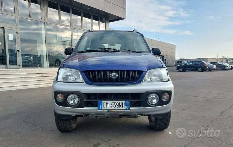 Usata Daihatsu Terios 85 CV (62 kW) 2004 Blu SUV