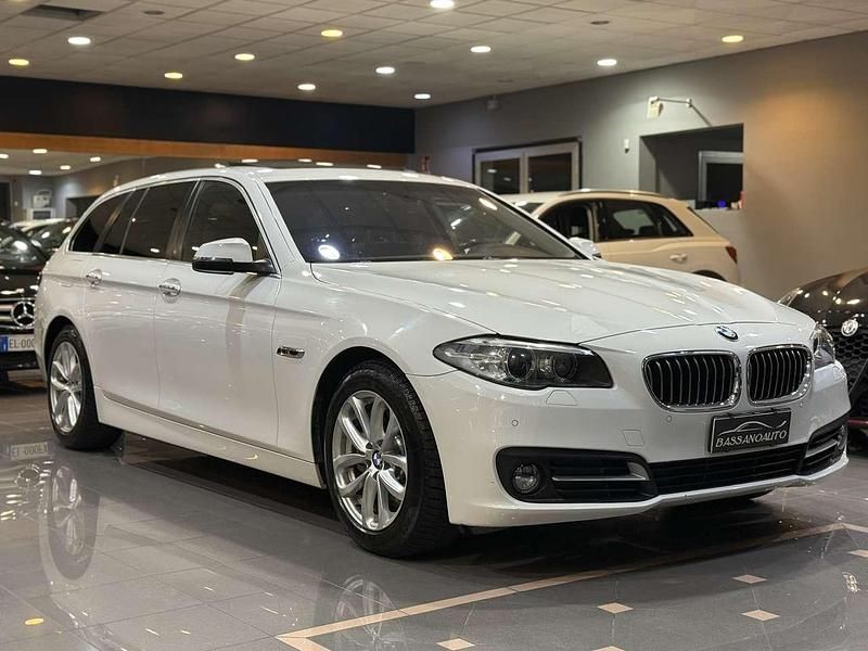 Usata BMW 530 258 CV (189 kW) 2015 Bianco Station wagon