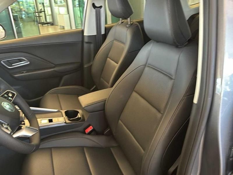 Nuova MG ZS Luxury 2025 Grigio Berlina