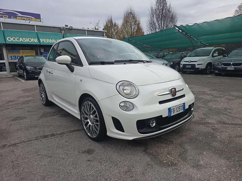 Usata Abarth 595 Custom 135 CV (99 kW) 2015 Bianco Utilitaria