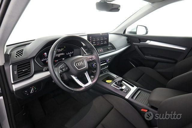 Usata Audi Q5 Ambiente 203 CV (149 kW) 2022 Grigio SUV