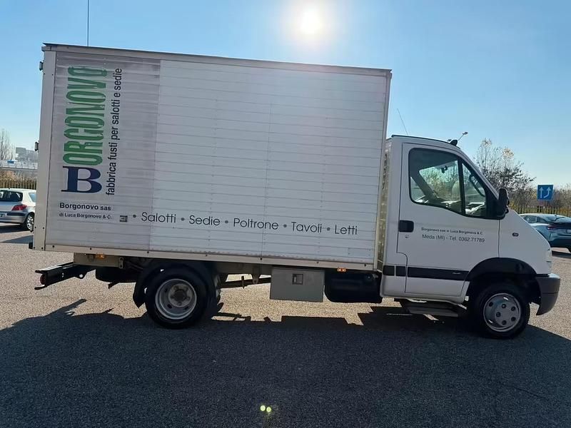 Usata Renault Master 106 CV (77 kW) 2002 Bianco