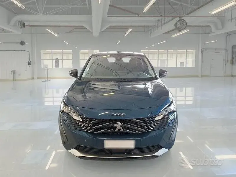 Usata Peugeot 3008 Allure 130 CV (95 kW) 2022 Bluazzurro SUV