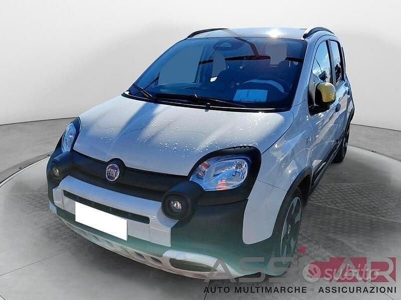Usata Fiat Panda S 70 CV (51 kW) 2025 Bianco Utilitaria