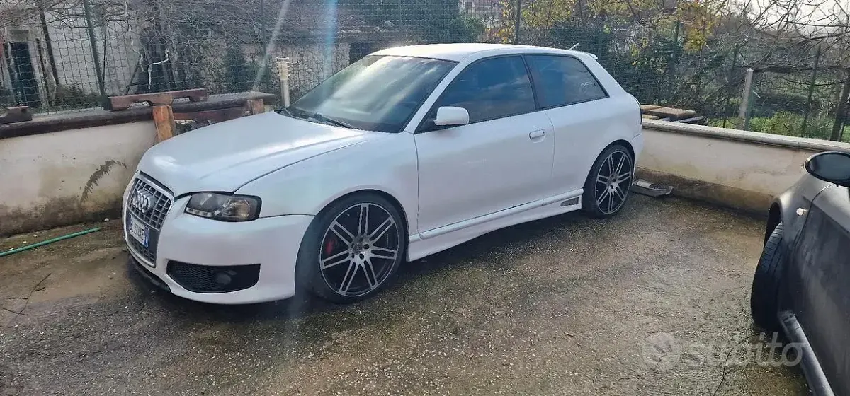 Usata Audi A3 90 CV (66 kW) 2000 Bianco Utilitaria