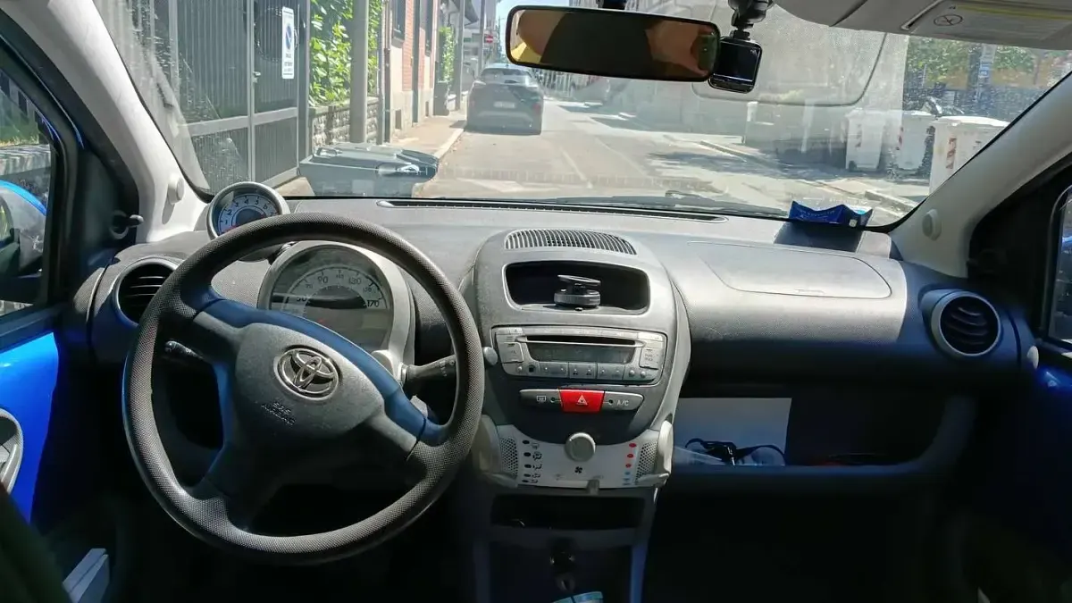 Usata Toyota Aygo Sol 68 CV (50 kW) 2010 Utilitaria