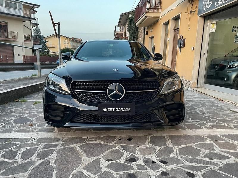 Usata Mercedes C200 Premium Plus 194 CV (142 kW) 2022 Nero Coupé