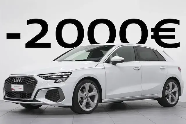 Usata Audi A3 S-Line 150 CV (110 kW) 2024 Bianco ghiaccio metallizzato Berlina