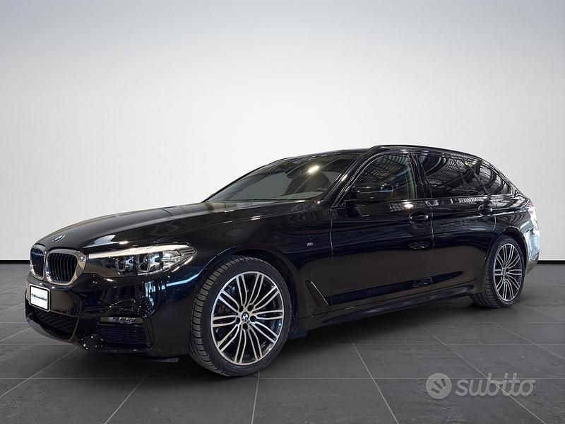 Nero Usata 2021 BMW 520 M Sport Station wagon | 36.909 € (Molto cara) - Immagine 1/4