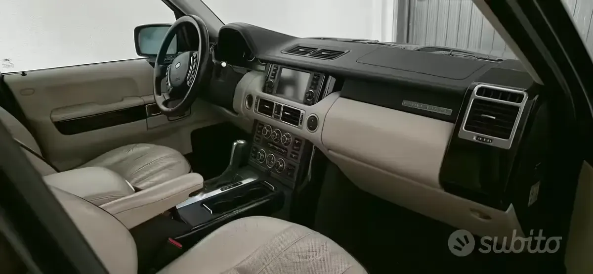 Usata Land Rover Range Rover Vogue 272 CV (200 kW) 2007 Nero SUV