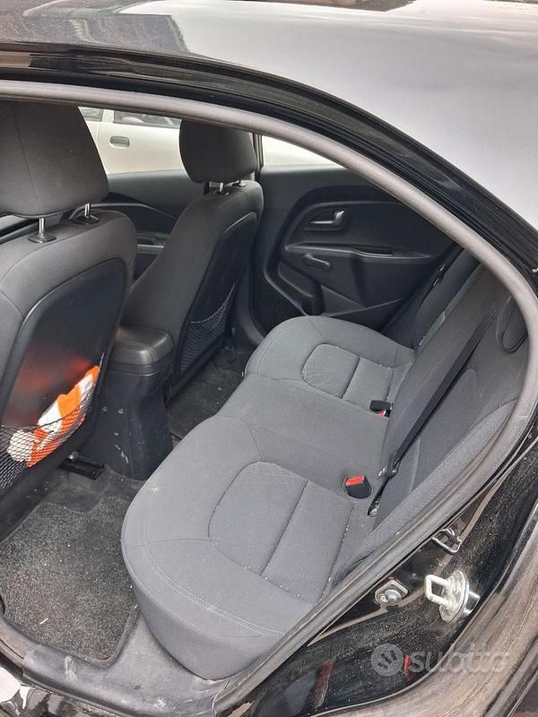 Usata Kia Rio 2012 Nero Berlina