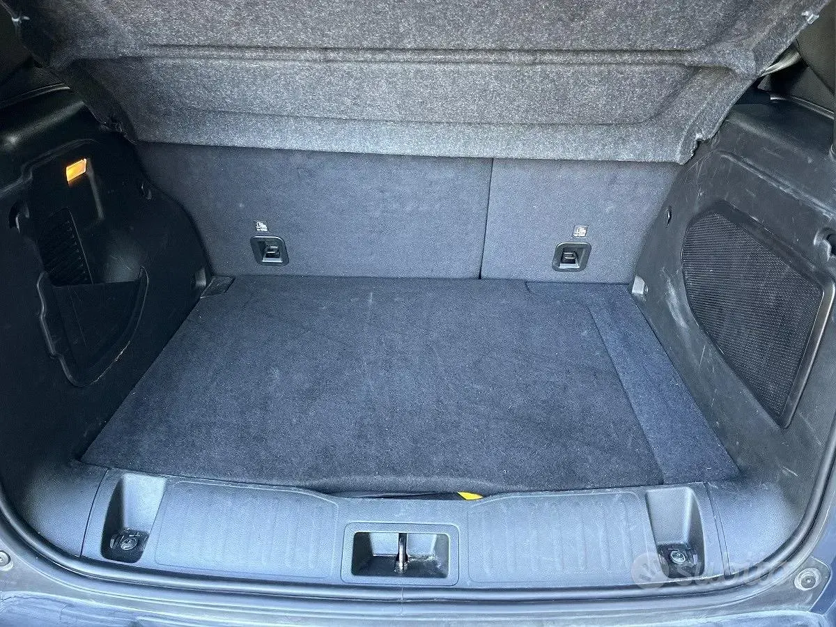 Usata Jeep Renegade Limited 130 CV (95 kW) 2022 Bluazzurro SUV