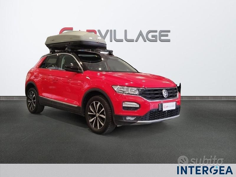 Usata VW T-Roc Style 116 CV (85 kW) 2019 Rosso SUV