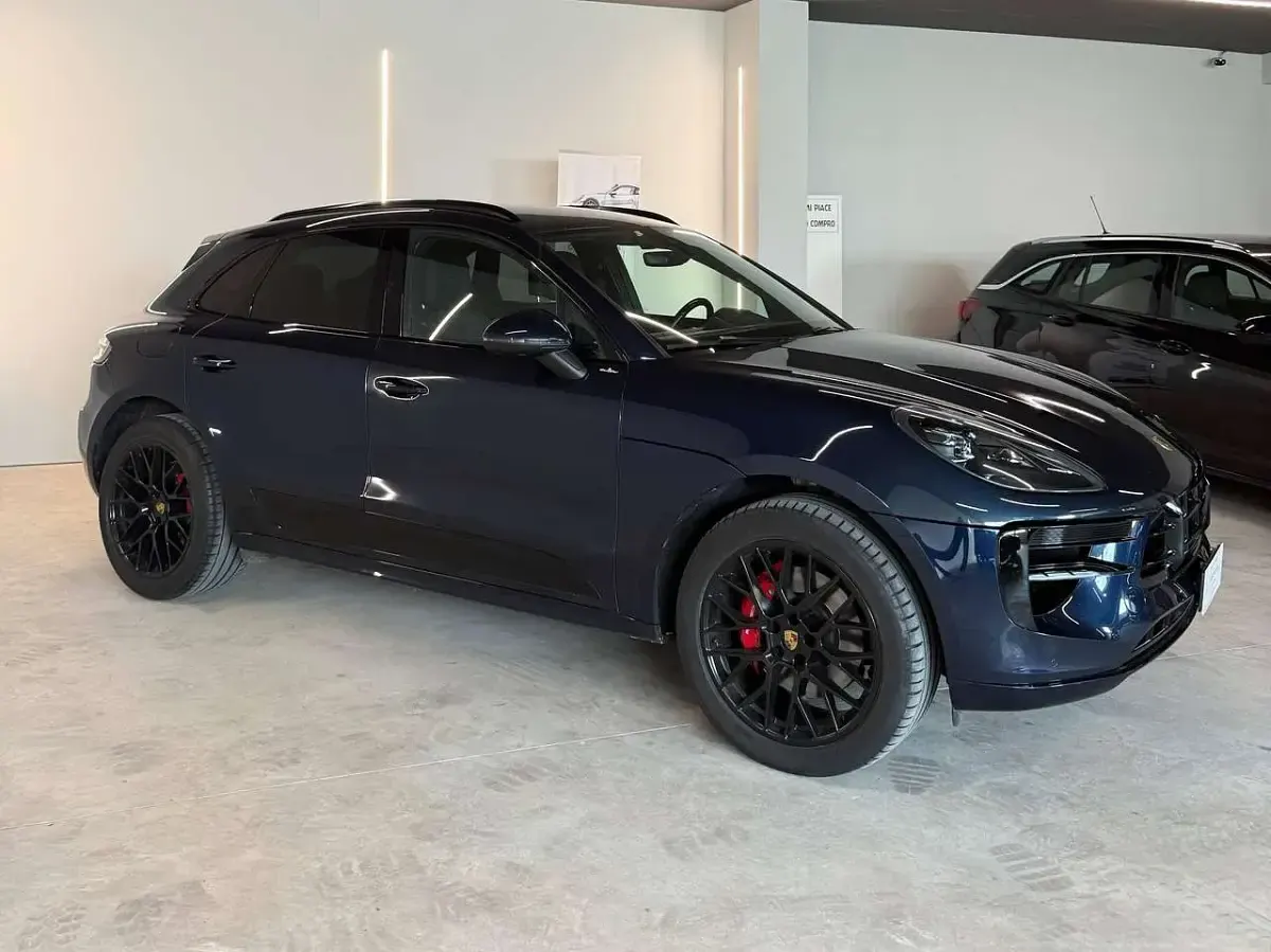 Usata Porsche Macan 381 CV (280 kW) 2021 Night blue metallic SUV