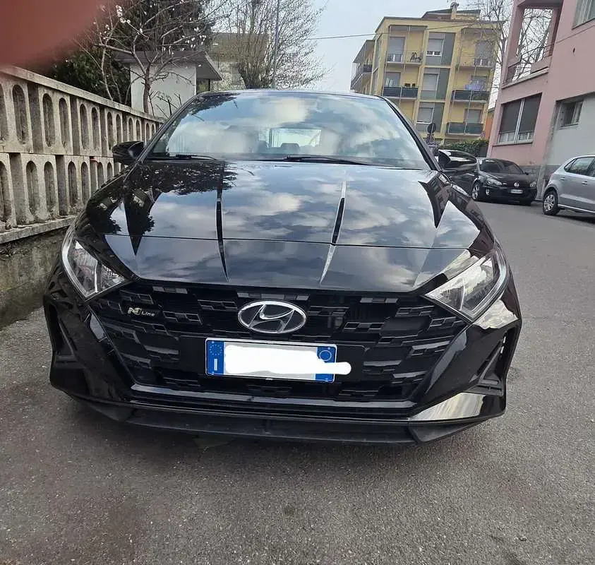 Usata Hyundai i20 N Line 120 CV (88 kW) 2022 Nero Utilitaria