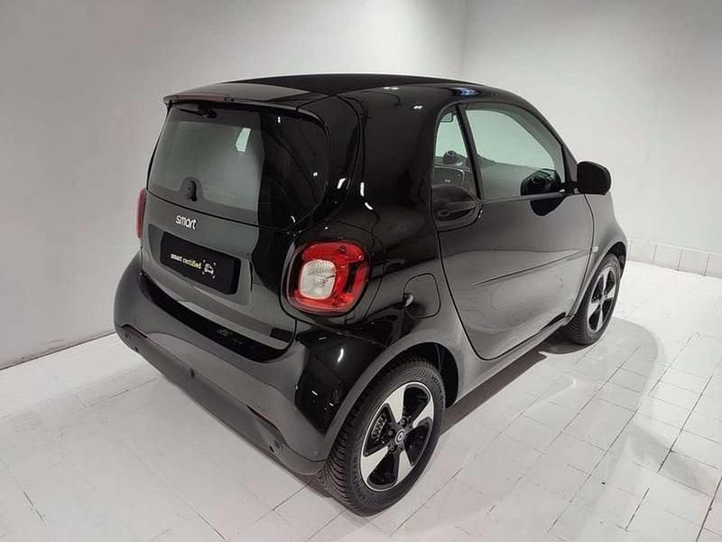 Usata Smart ForTwo Coupé Passion 60 kW (82 CV) 2020 Nero Utilitaria
