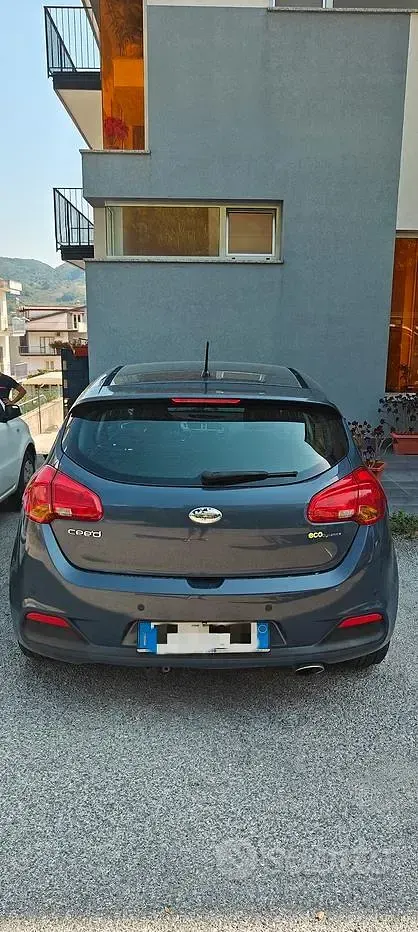 Usata Kia Ceed 90 CV (66 kW) 2013 Utilitaria