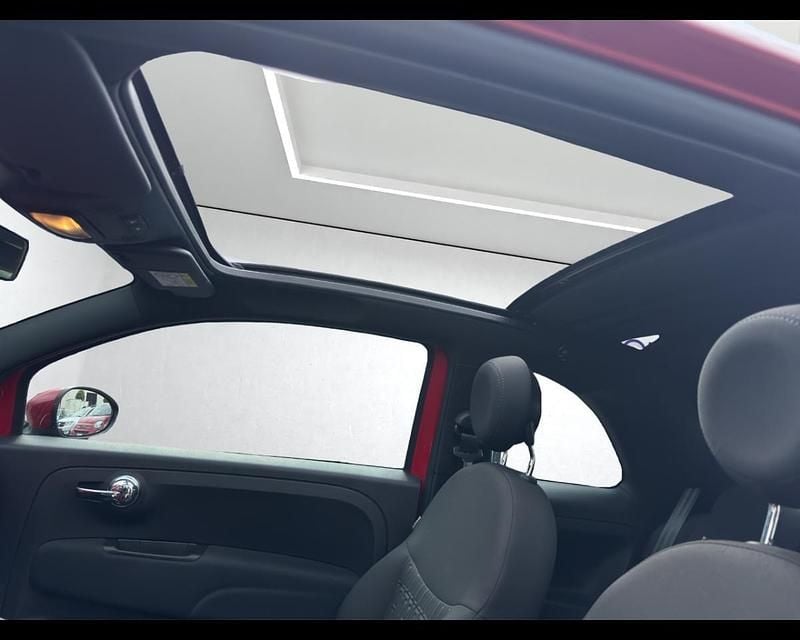 Usado Fiat 500C Dolcevita 2024 Rojo Descapotable