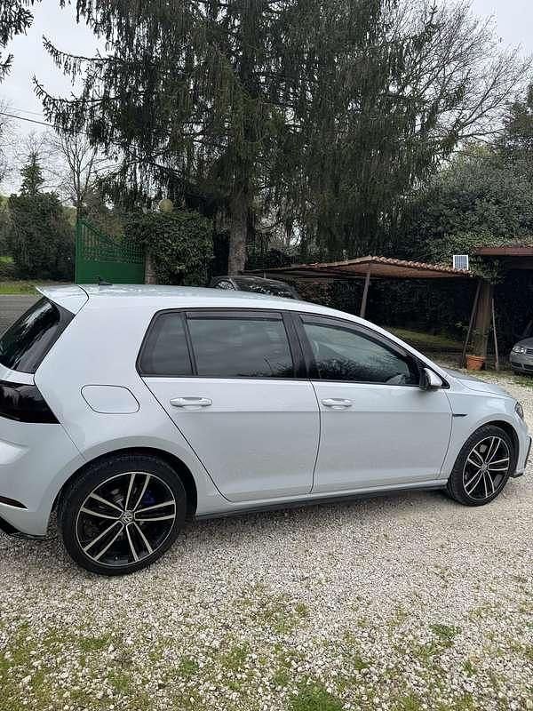 Usata VW Golf VII GTE 150 CV (110 kW) 2017 Bianco