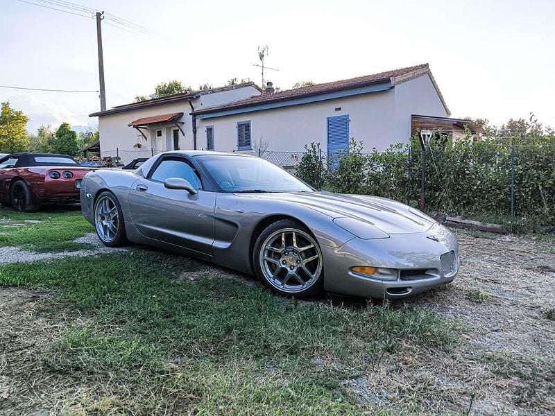 Usata Chevrolet Corvette 344 CV (253 kW) 1999 Argento Coupé