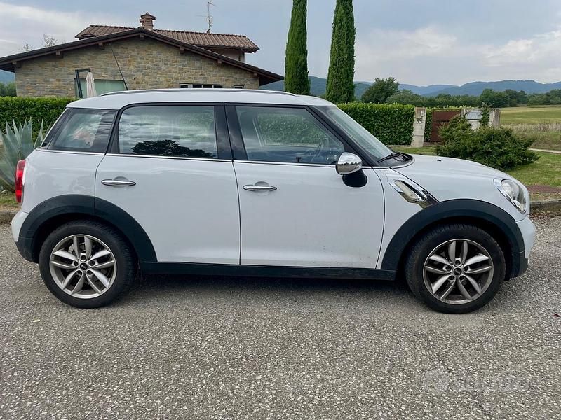 Usata Mini Countryman 90 CV (66 kW) 2011 Bianco SUV