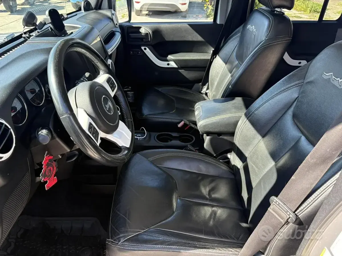 Usata Jeep Wrangler 200 CV (147 kW) 2014 SUV