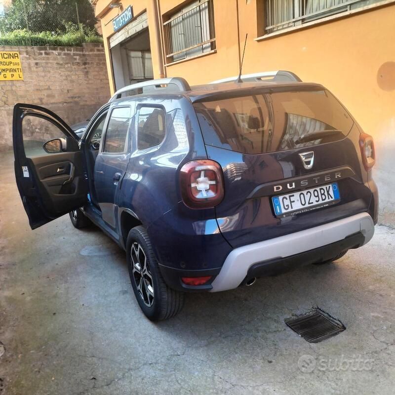 Usata Dacia Duster Prestige 116 CV (85 kW) 2021 Blu SUV