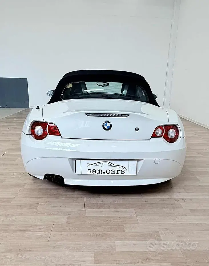 Usata BMW Z4 231 CV (169 kW) 2004 Bianco Cabrio