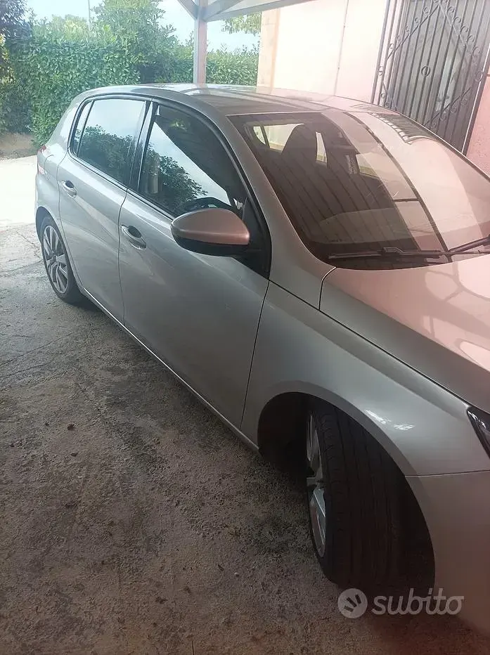 Usata Peugeot 308 150 CV (110 kW) 2014 Grigio Berlina