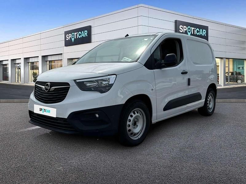 Bianco Nuova 2025 Opel Combo-e Life Edition Furgone | 31.110 € - Immagine 1/4