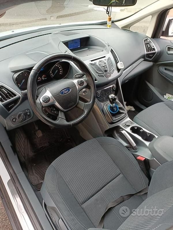 Usata Ford C-MAX Titanium 115 CV (84 kW) 2015 Bianco Monovolume