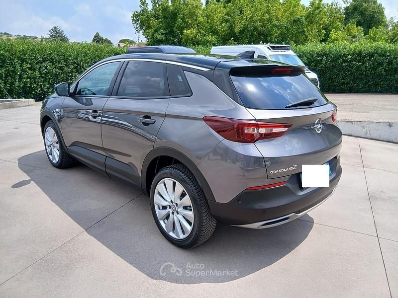 Usata Opel Grandland X Ultimate 131 CV (96 kW) 2020 Gray SUV